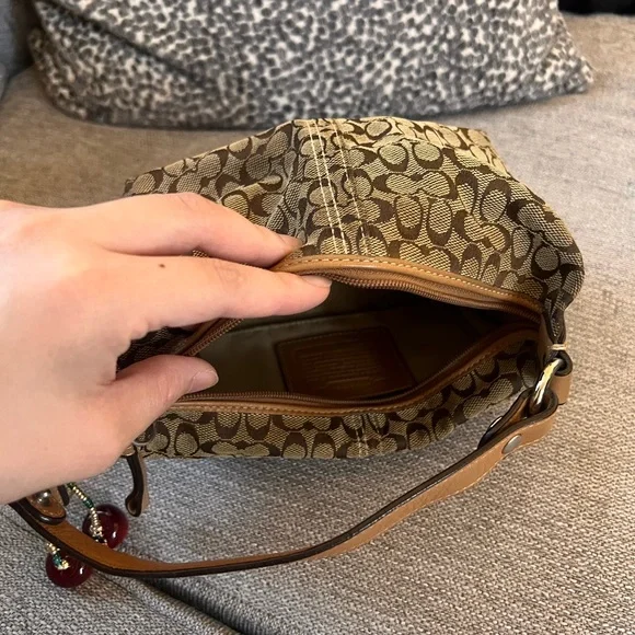 Coach Vintage Mini Signature Monogram Brown Tan Bag - Picture 6 of 9